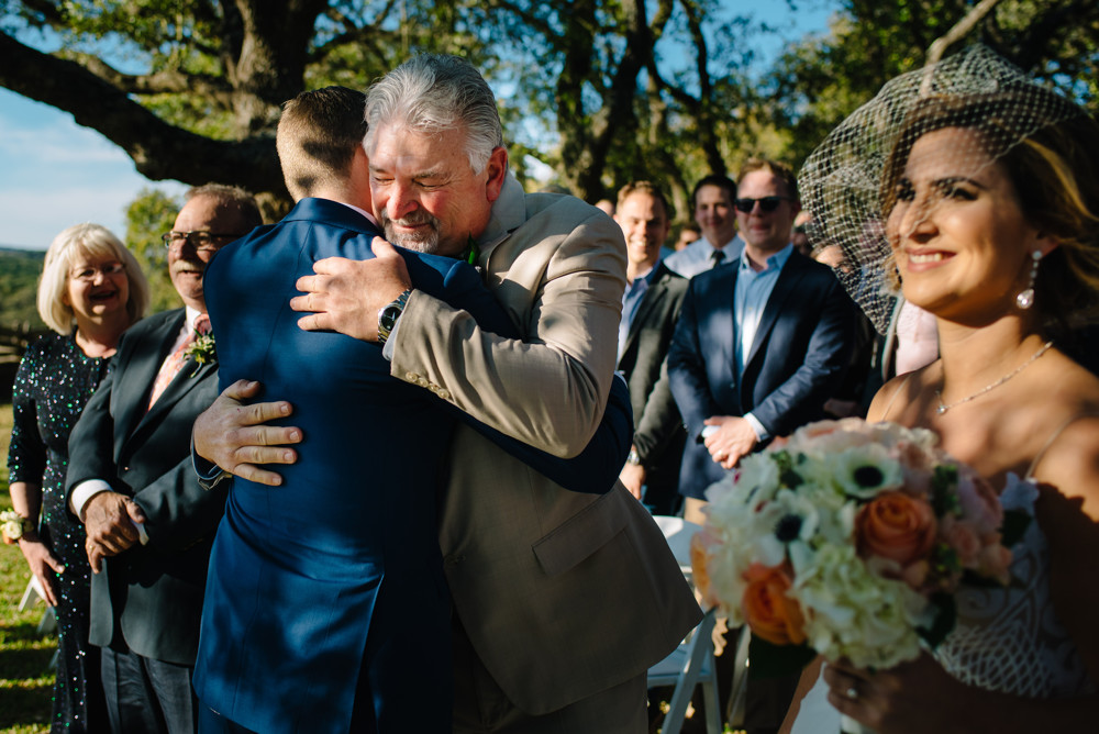 inpsiring oaks ranch wedding outdoor Wimberly Texas houston photography (70)