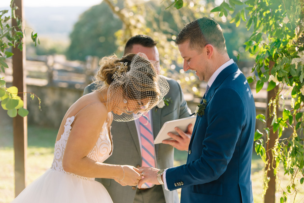 inpsiring oaks ranch wedding outdoor Wimberly Texas houston photography (63)