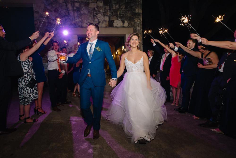 inpsiring oaks ranch wedding outdoor Wimberly Texas houston photography (90)