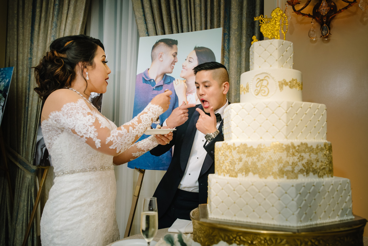 Houstonian Hotel wedding photo ceremony and reception (45)