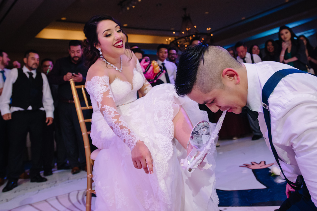 Houstonian Hotel wedding photo ceremony and reception (82)