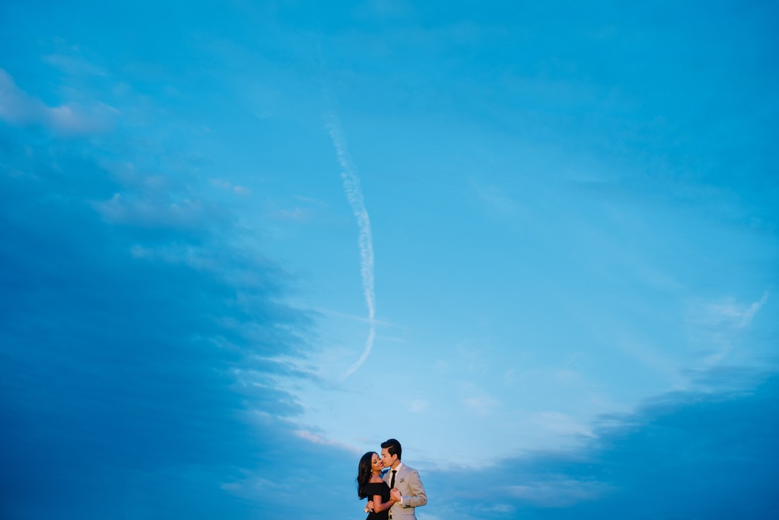 Engagement session at Hermann Park Centennial Gardens Houston Skyline Bayou Park