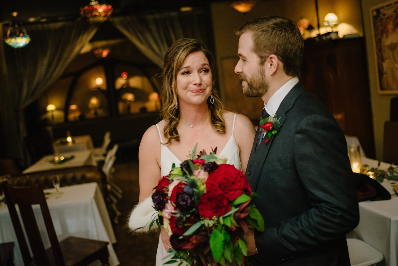 Nouveau Art Antique Bar Wedding photo ceremony reception (27)