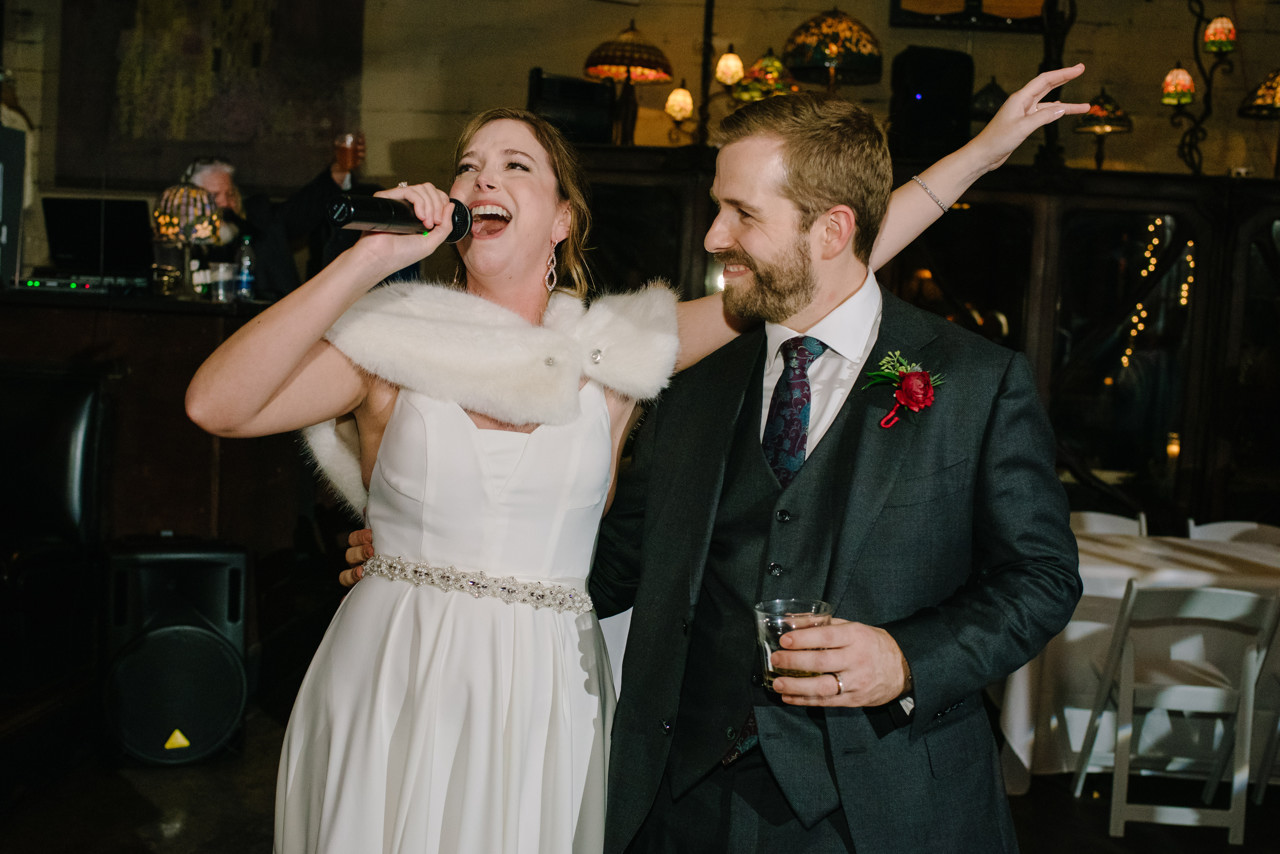Nouveau Art Antique Bar Wedding photo ceremony reception (3)