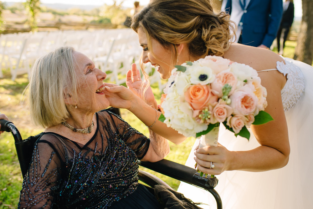 Inspiring Oaks Ranch wedding photo outdoor ceremony Wimberley Texas (56)