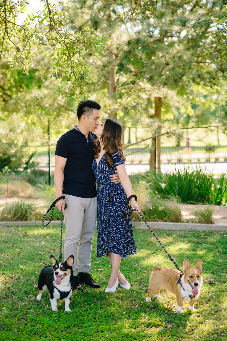 Downtown houston cafe poetes engagement photo (4)