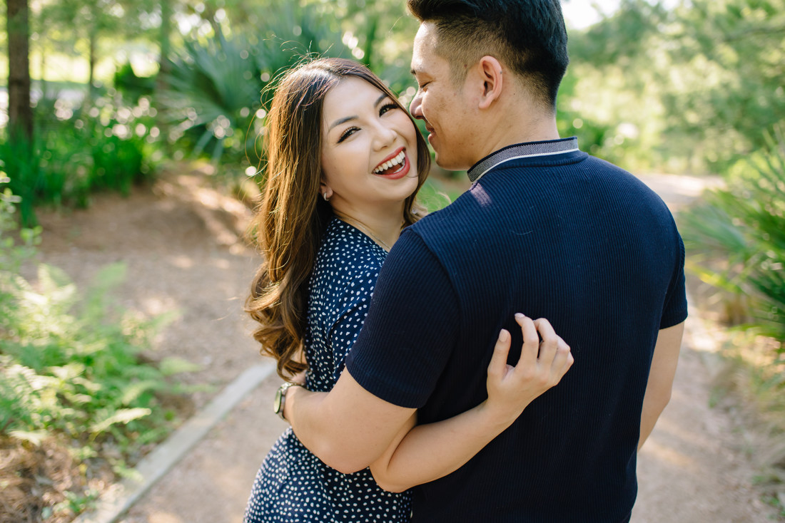 Downtown houston cafe poetes engagement photo (8)