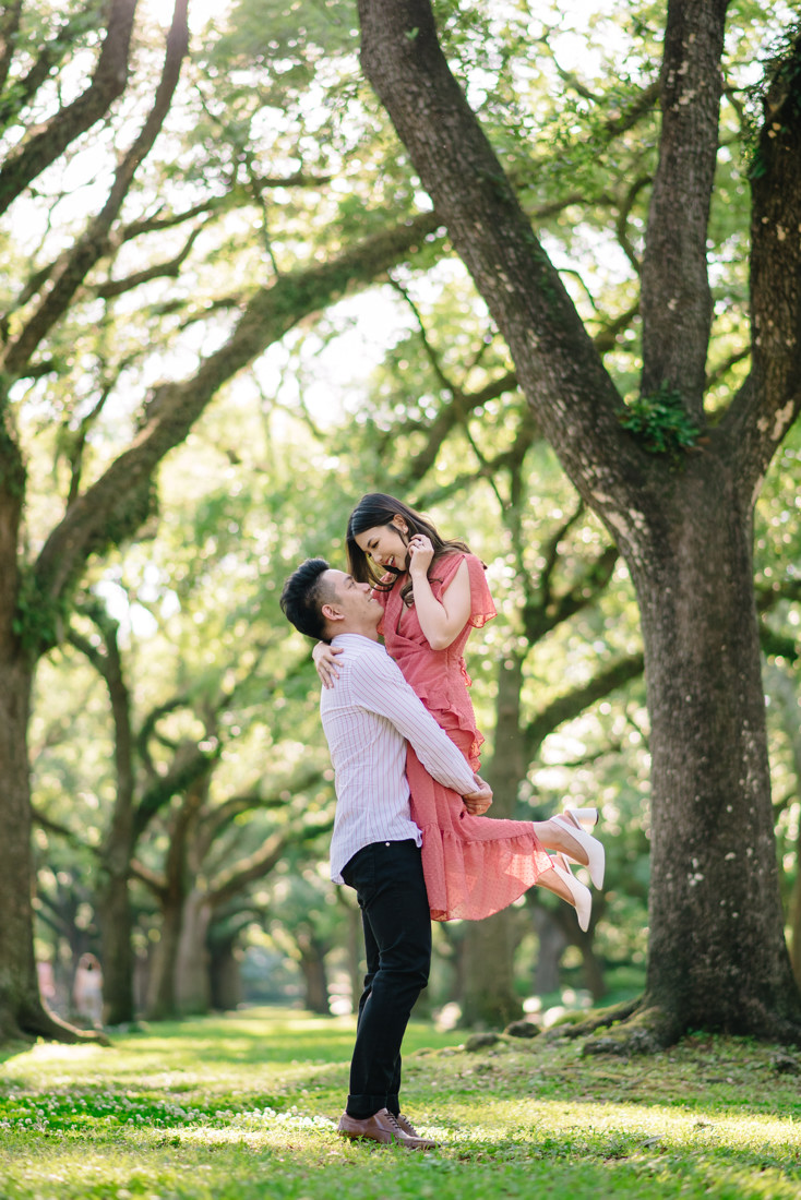 Downtown houston cafe poetes engagement photo (10)