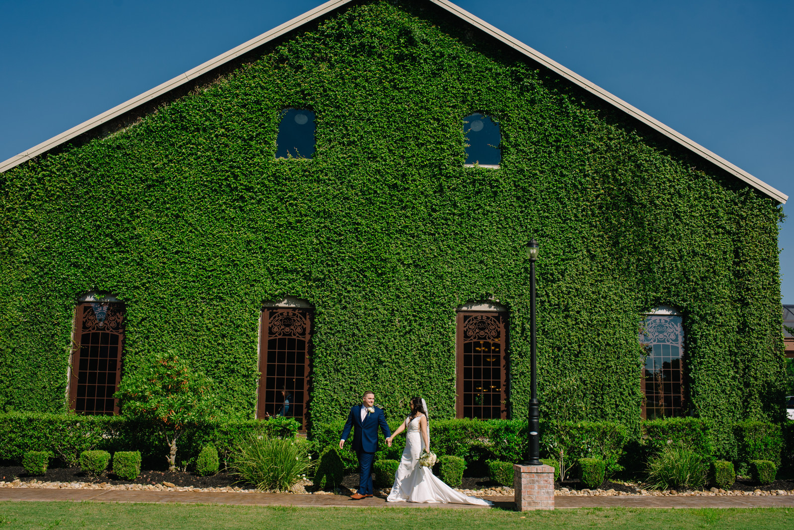 Olde Dobbin Station Wedding Photos (35)