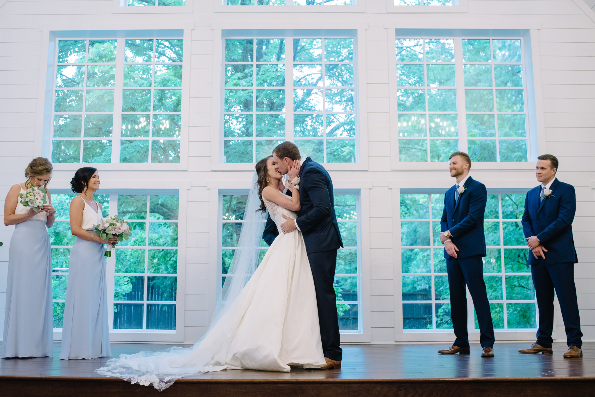 the carriage house houston wedding photos (30)