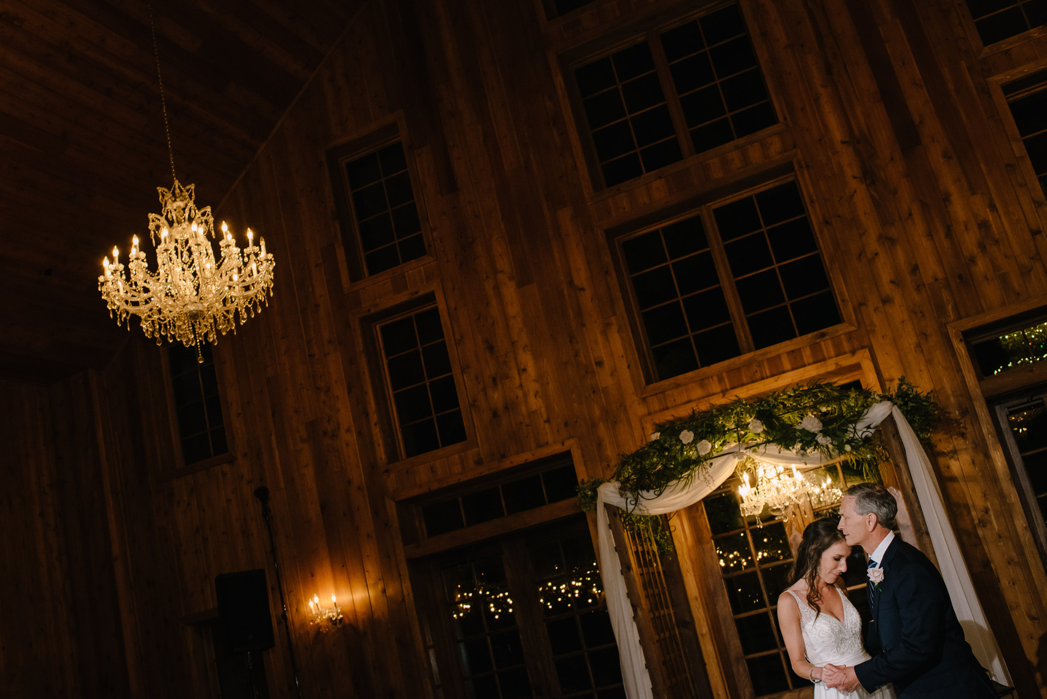 the carriage house houston wedding photos (46)