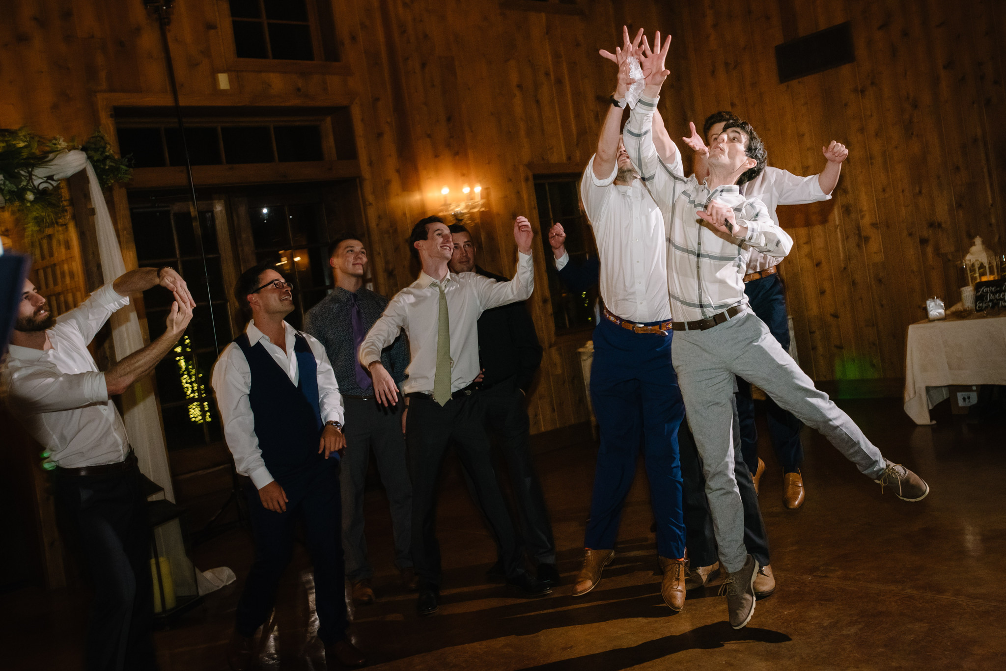 the carriage house houston wedding photos (67)