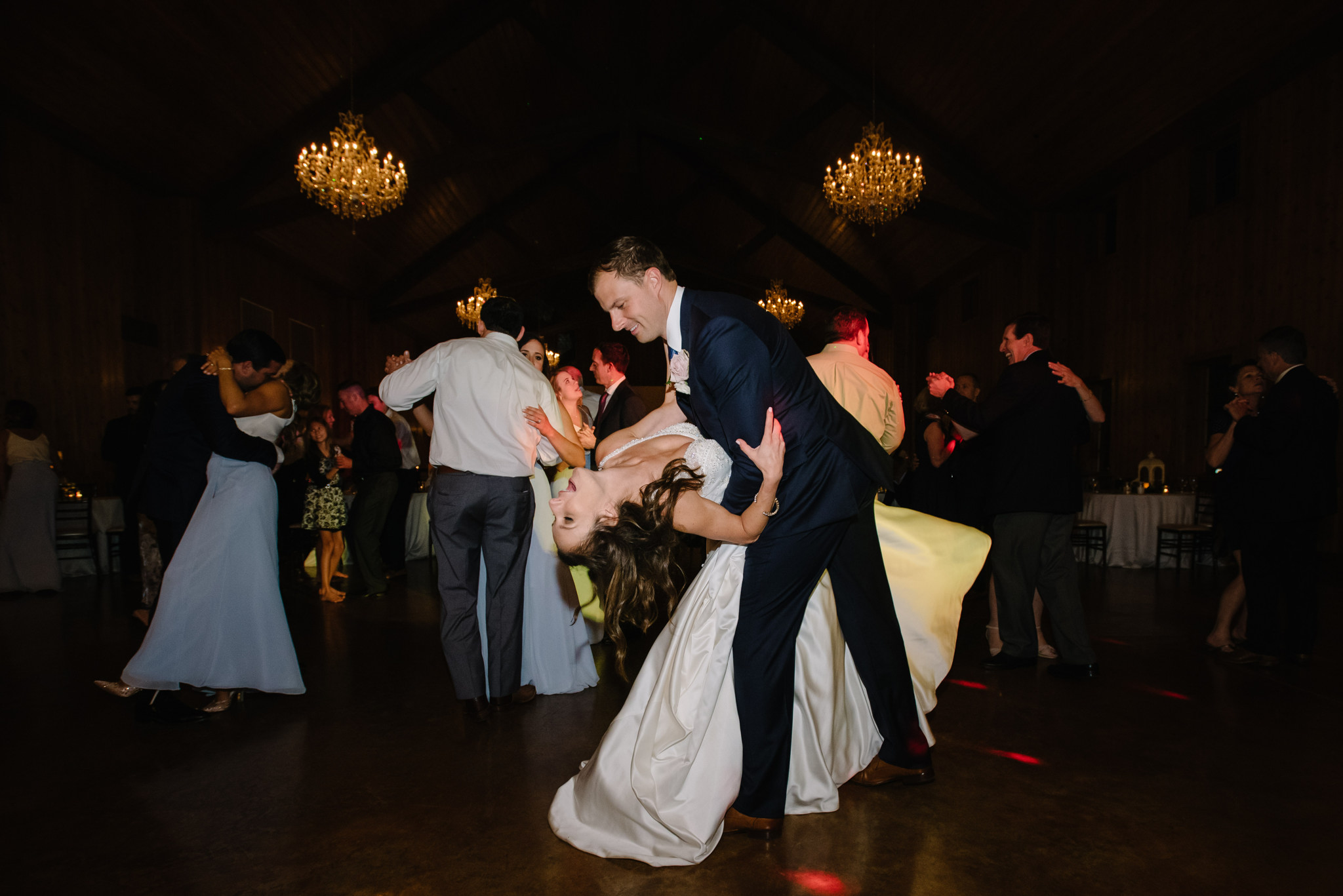 the carriage house houston wedding photos (69)