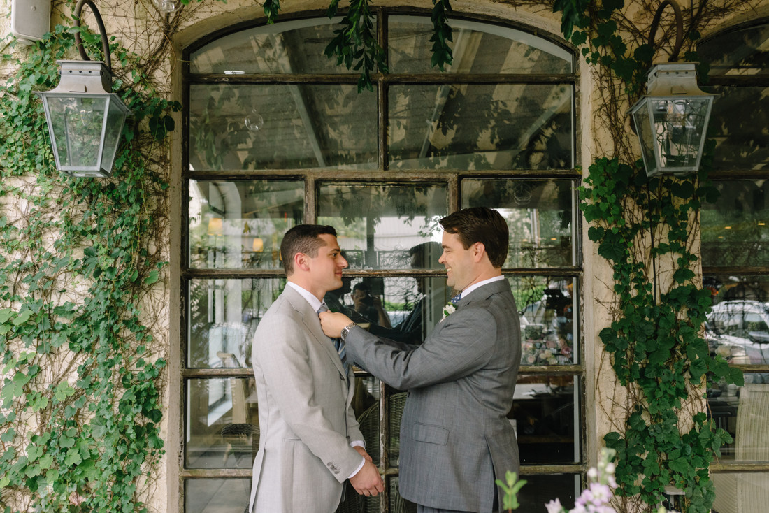 Tiny Boxwoods Houston Outdoor wedding (21)