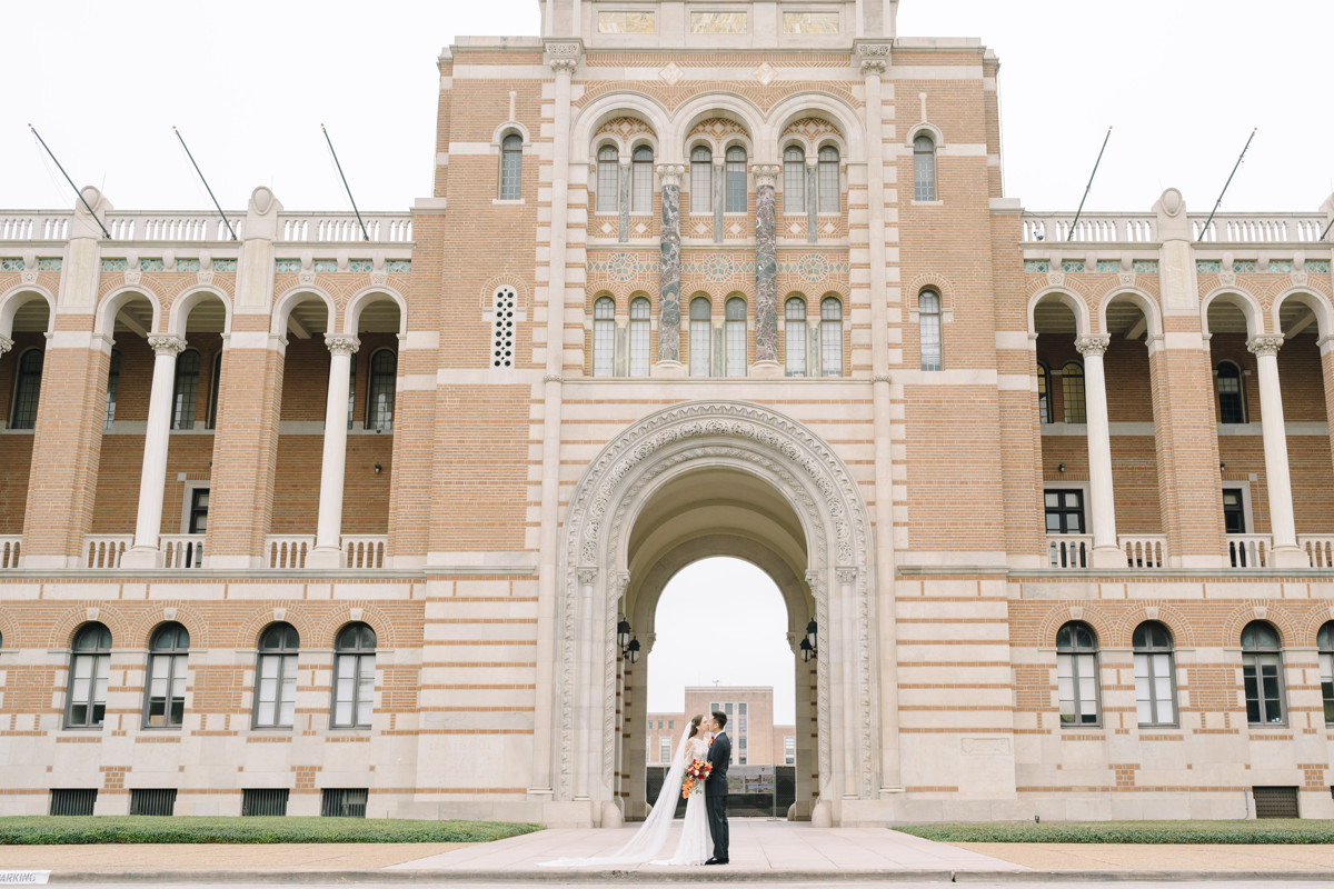 Houston wedding ceremony all saints catholic church reception rice cohen house