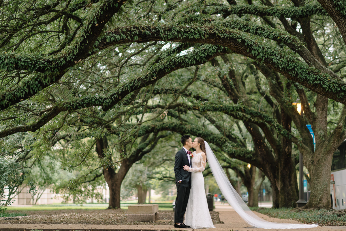 Houston wedding ceremony all saints catholic church reception rice cohen house