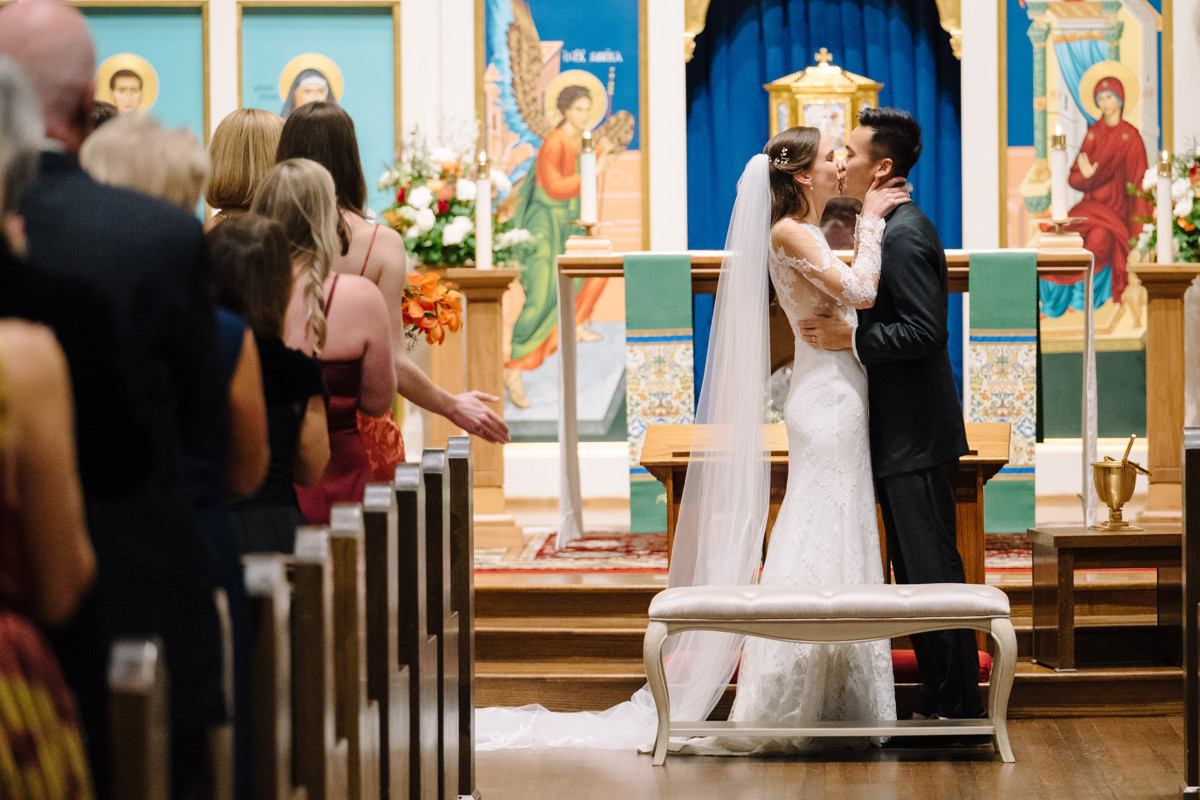 Houston wedding ceremony all saints catholic church reception rice cohen house