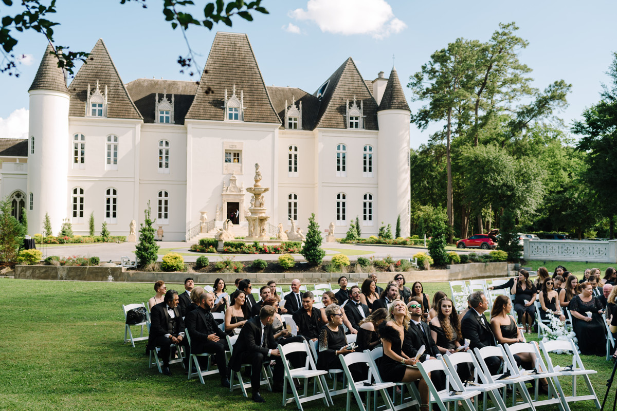 chateau nouvelle wedding photo outdoor ceremony reception best houston wedding photographers photographer