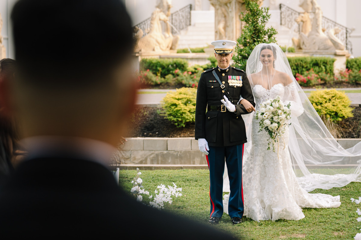 chateau nouvelle wedding photo outdoor ceremony reception best houston wedding photographers photographer