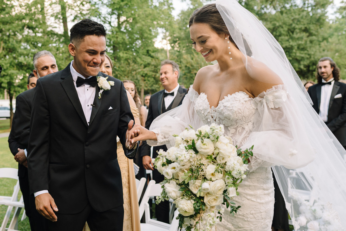 chateau nouvelle wedding photo outdoor ceremony reception best houston wedding photographers photographer