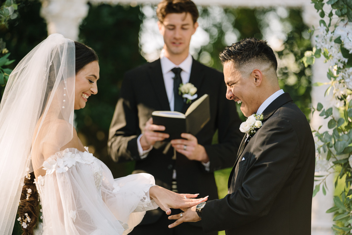 chateau nouvelle wedding photo outdoor ceremony reception best houston wedding photographers photographer