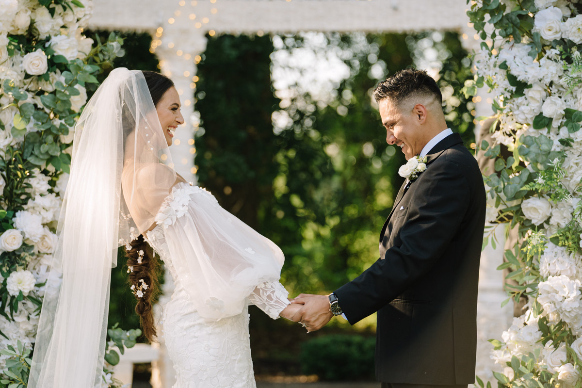 chateau nouvelle wedding photo outdoor ceremony reception best houston wedding photographers photographer