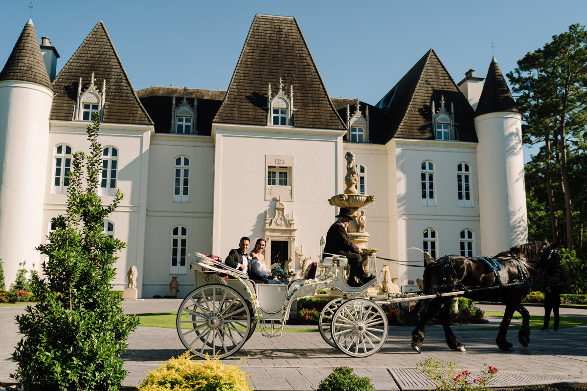 chateau nouvelle wedding photo outdoor ceremony reception best houston wedding photographers photographer