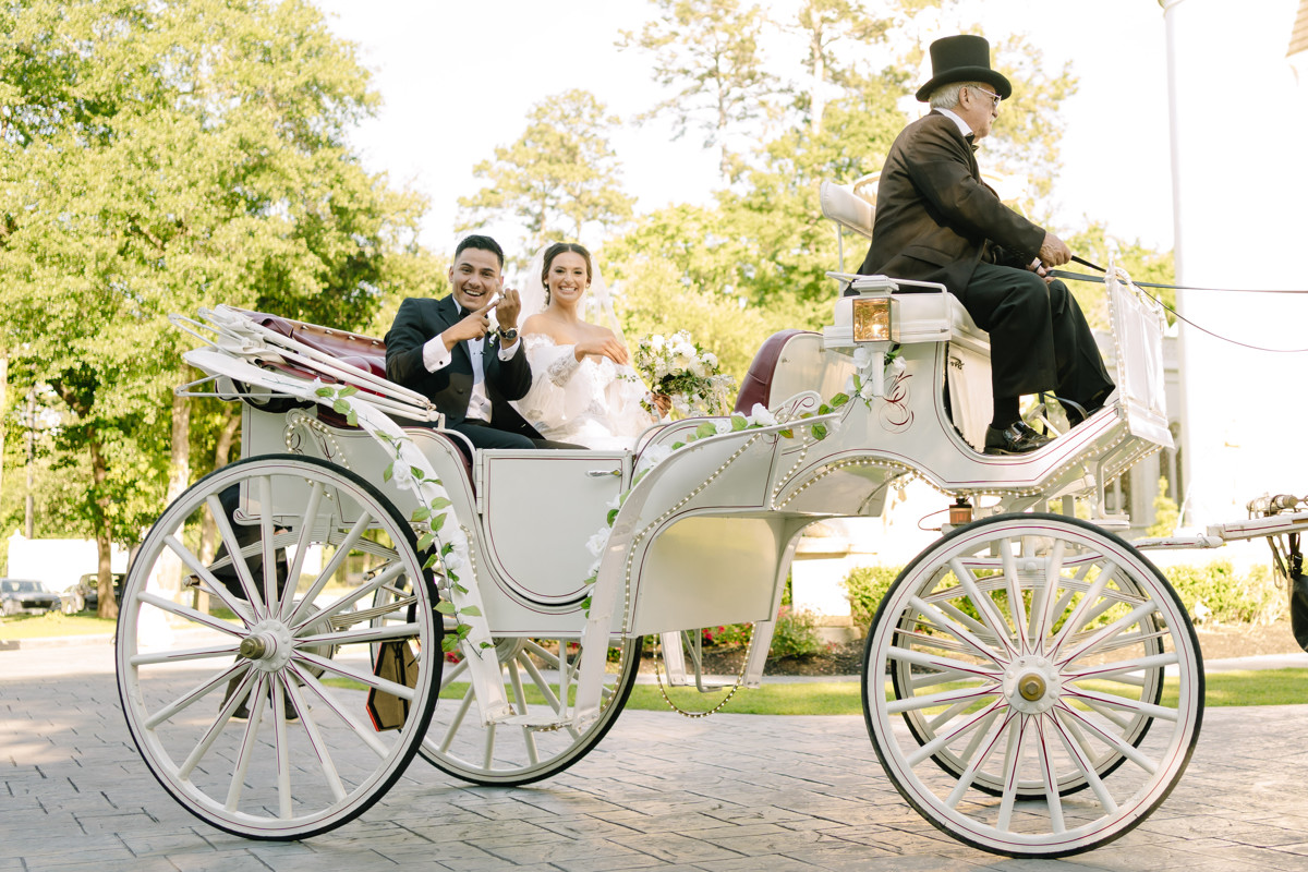 chateau nouvelle wedding photo outdoor ceremony reception best houston wedding photographers photographer