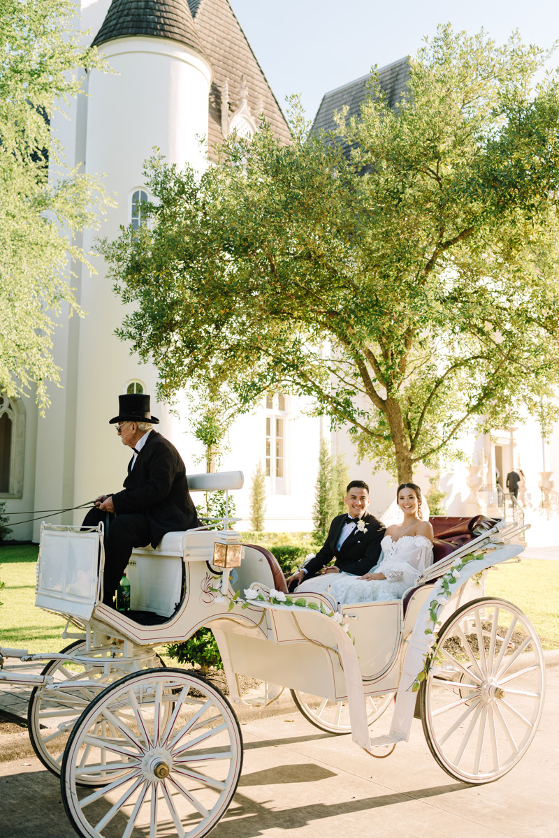 chateau nouvelle wedding photo outdoor ceremony reception best houston wedding photographers photographer