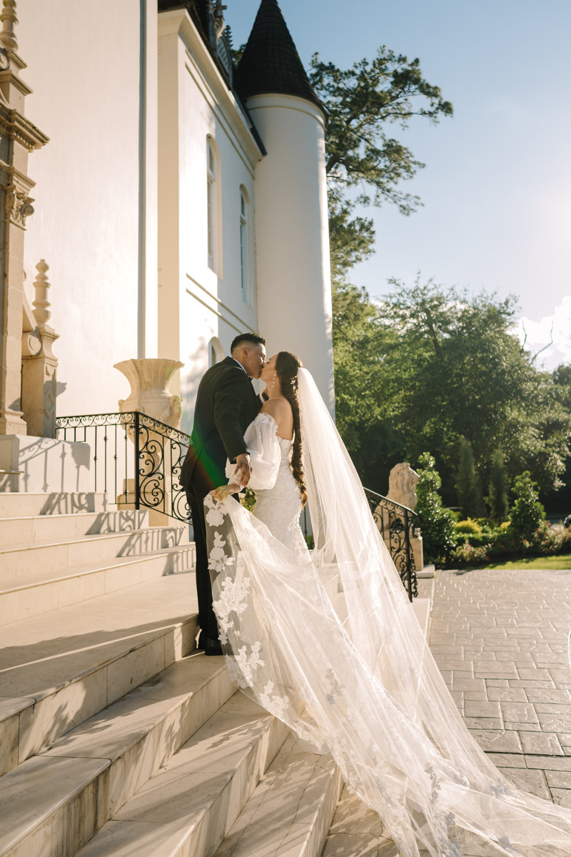 chateau nouvelle wedding photo outdoor ceremony reception best houston wedding photographers photographer