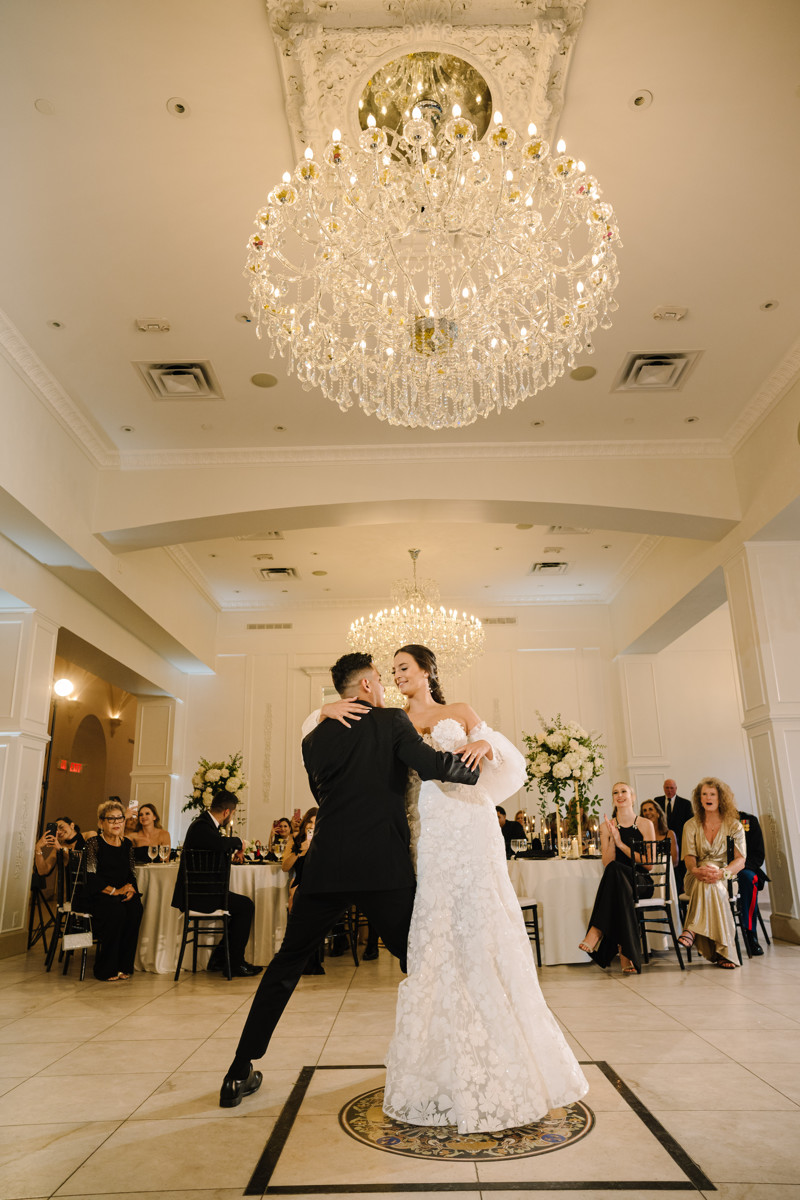 chateau nouvelle wedding photo outdoor ceremony reception best houston wedding photographers photographer