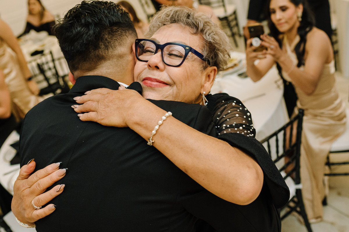 chateau nouvelle wedding photo outdoor ceremony reception best houston wedding photographers photographer