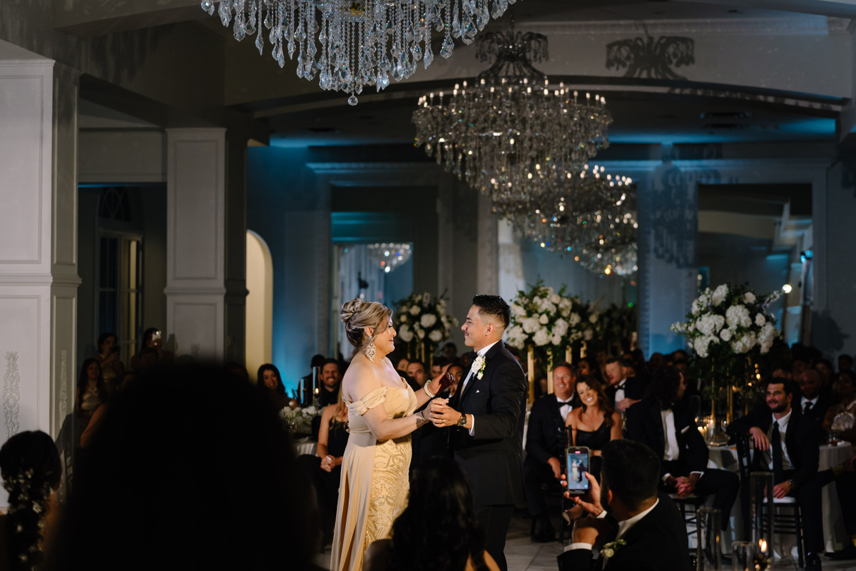 chateau nouvelle wedding photo outdoor ceremony reception best houston wedding photographers photographer