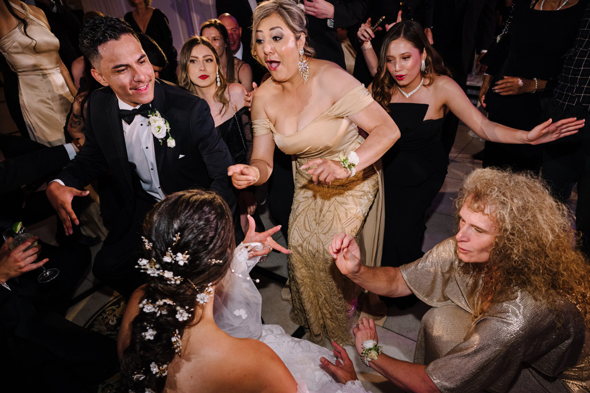 chateau nouvelle wedding photo outdoor ceremony reception best houston wedding photographers photographer