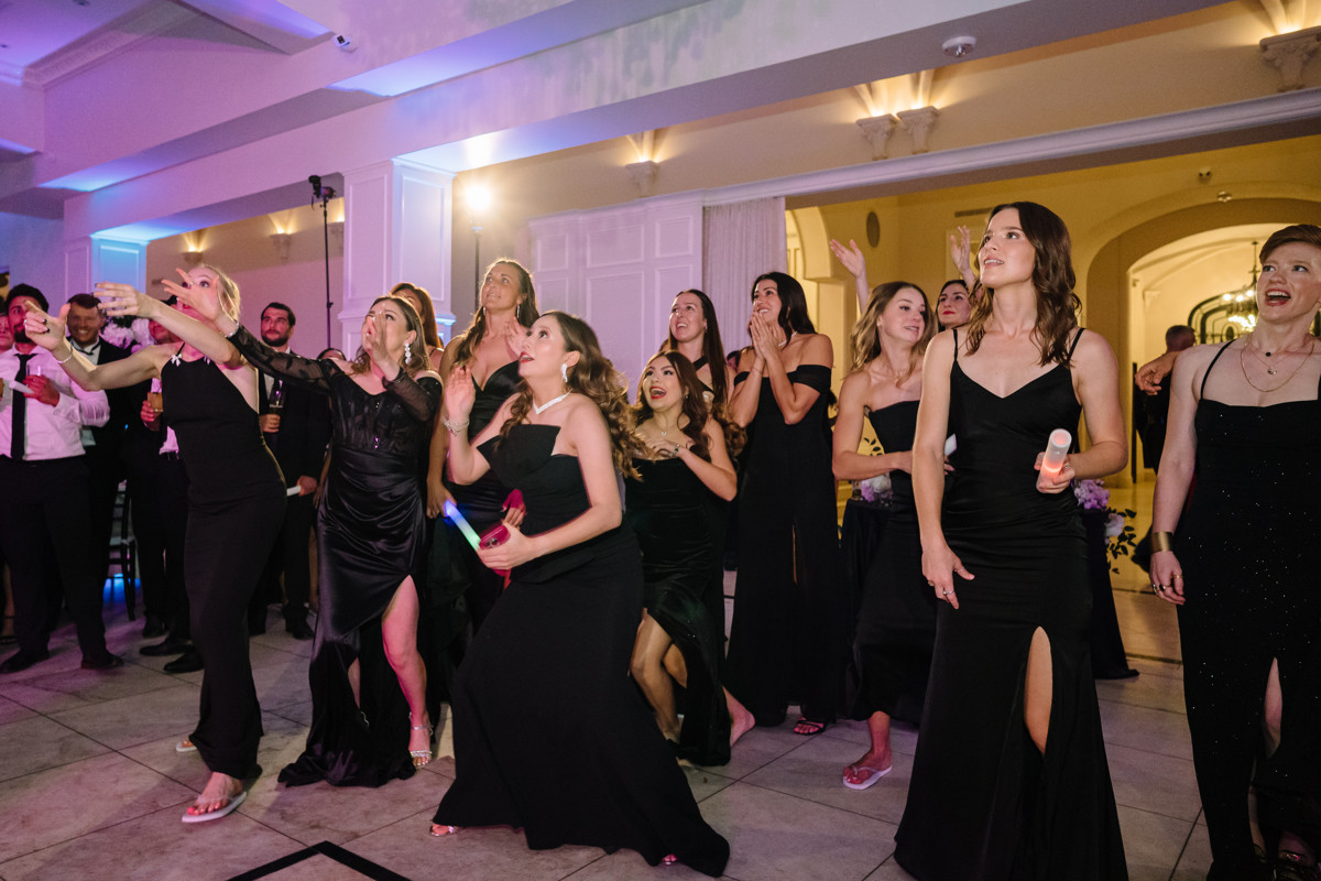 chateau nouvelle wedding photo outdoor ceremony reception best houston wedding photographers photographer