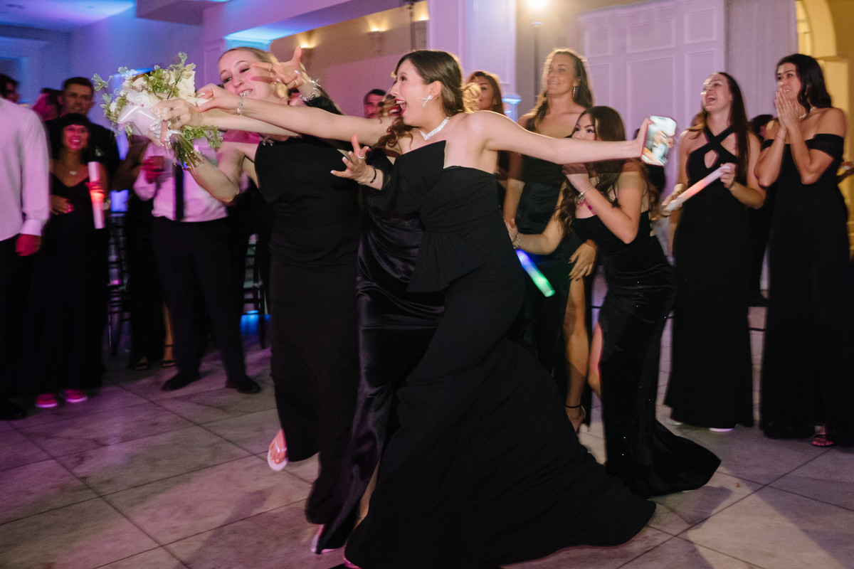 chateau nouvelle wedding photo outdoor ceremony reception best houston wedding photographers photographer