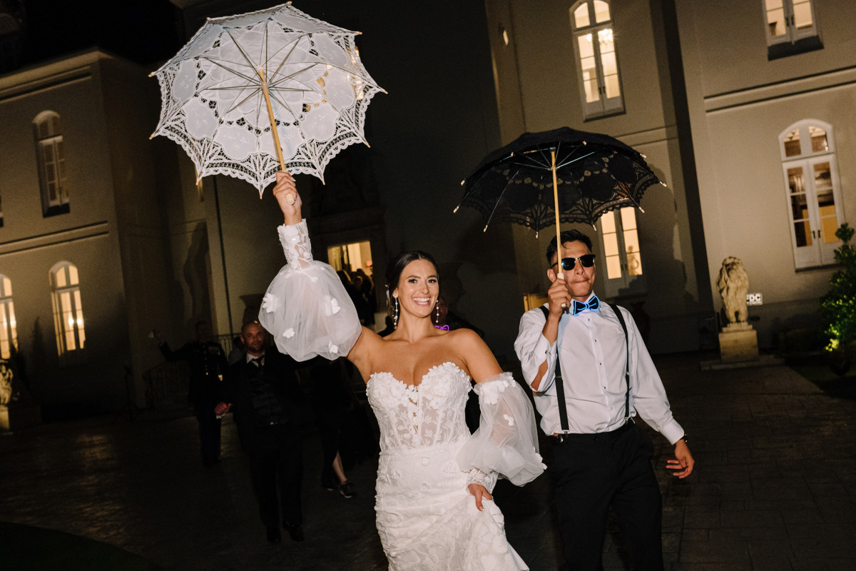 chateau nouvelle wedding photo outdoor ceremony reception best houston wedding photographers photographer