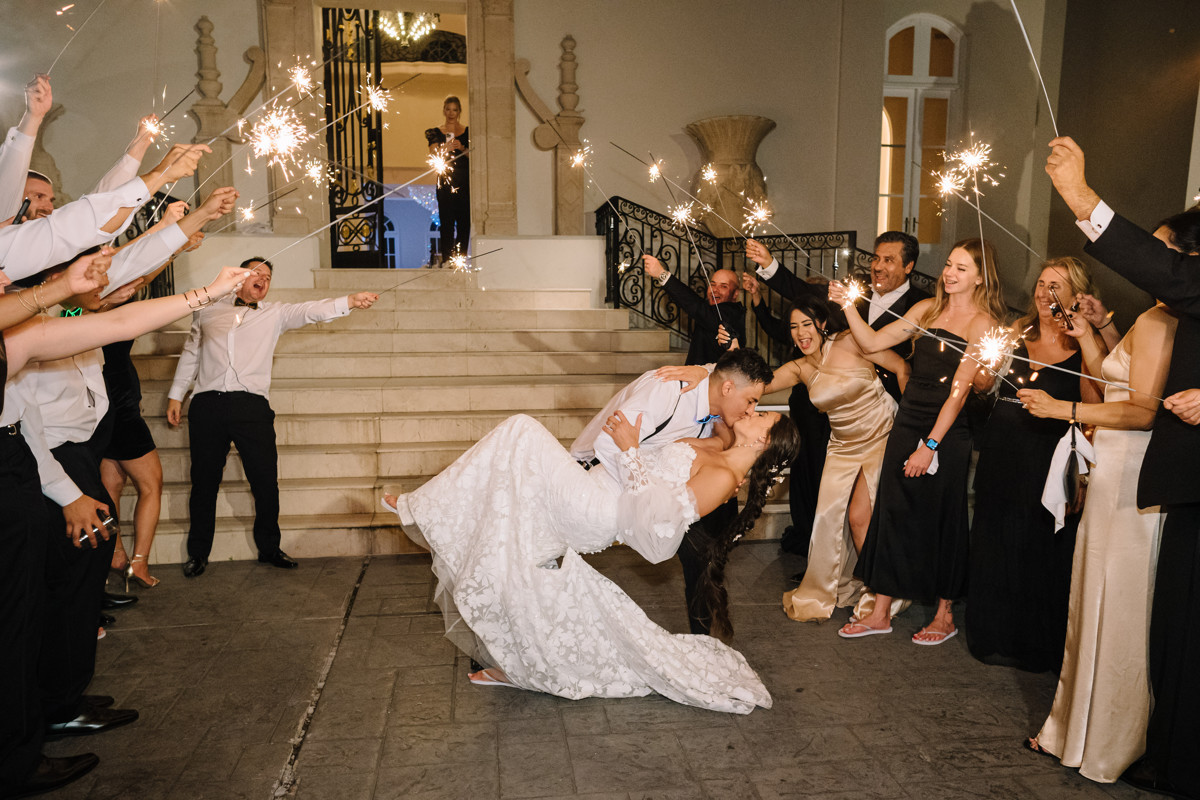 chateau nouvelle wedding photo outdoor ceremony reception best houston wedding photographers photographer