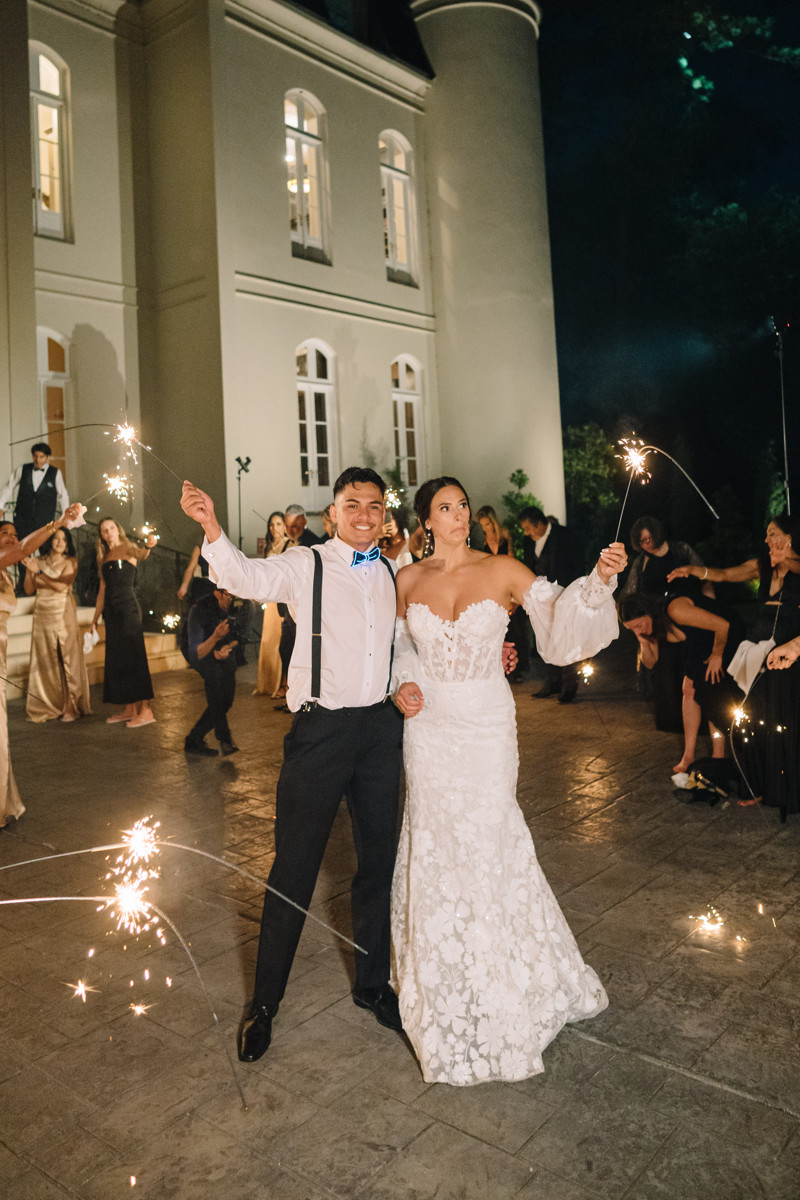 chateau nouvelle wedding photo outdoor ceremony reception best houston wedding photographers photographer