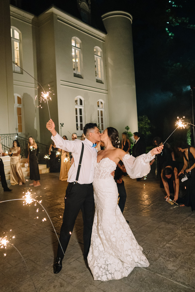 chateau nouvelle wedding photo outdoor ceremony reception best houston wedding photographers photographer