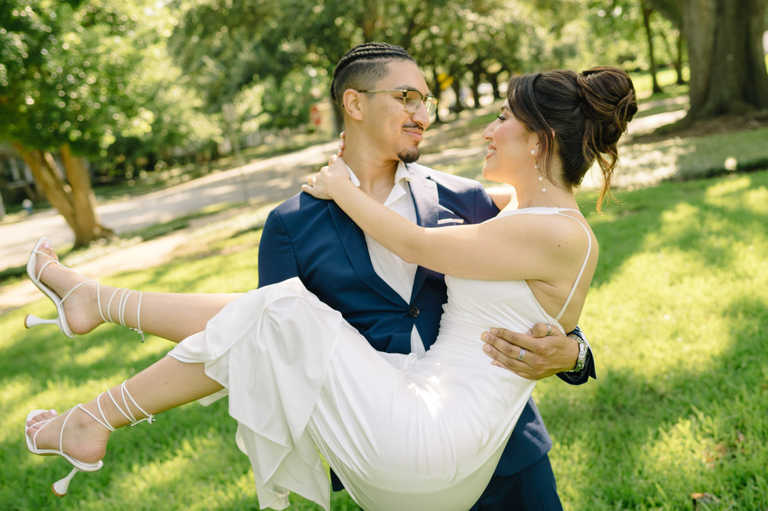 Houston engagement photographer photography session menil drawing institute museum district