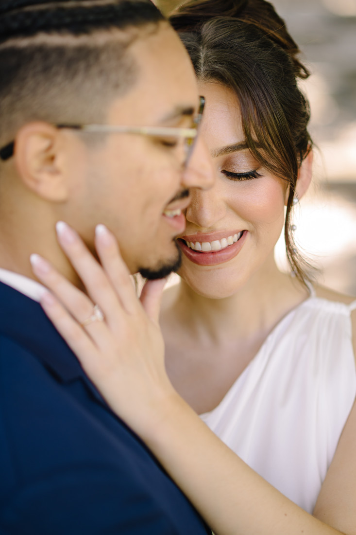 Houston engagement photographer photography session menil drawing institute museum district