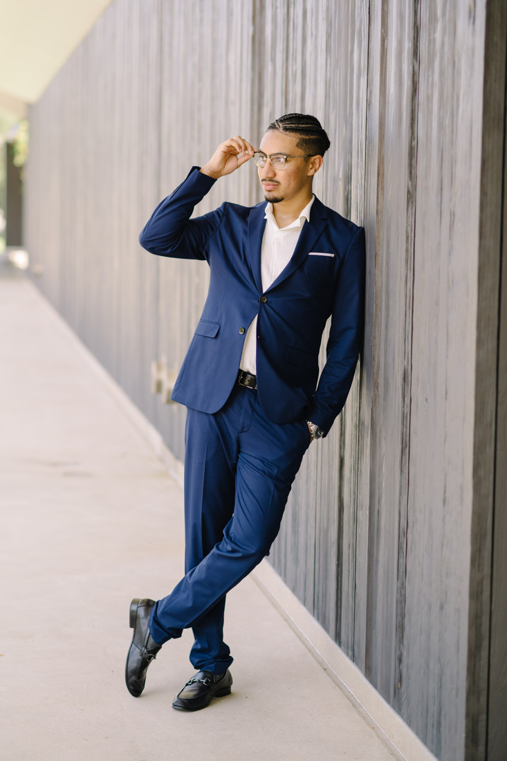 Houston engagement photographer photography session menil drawing institute museum district