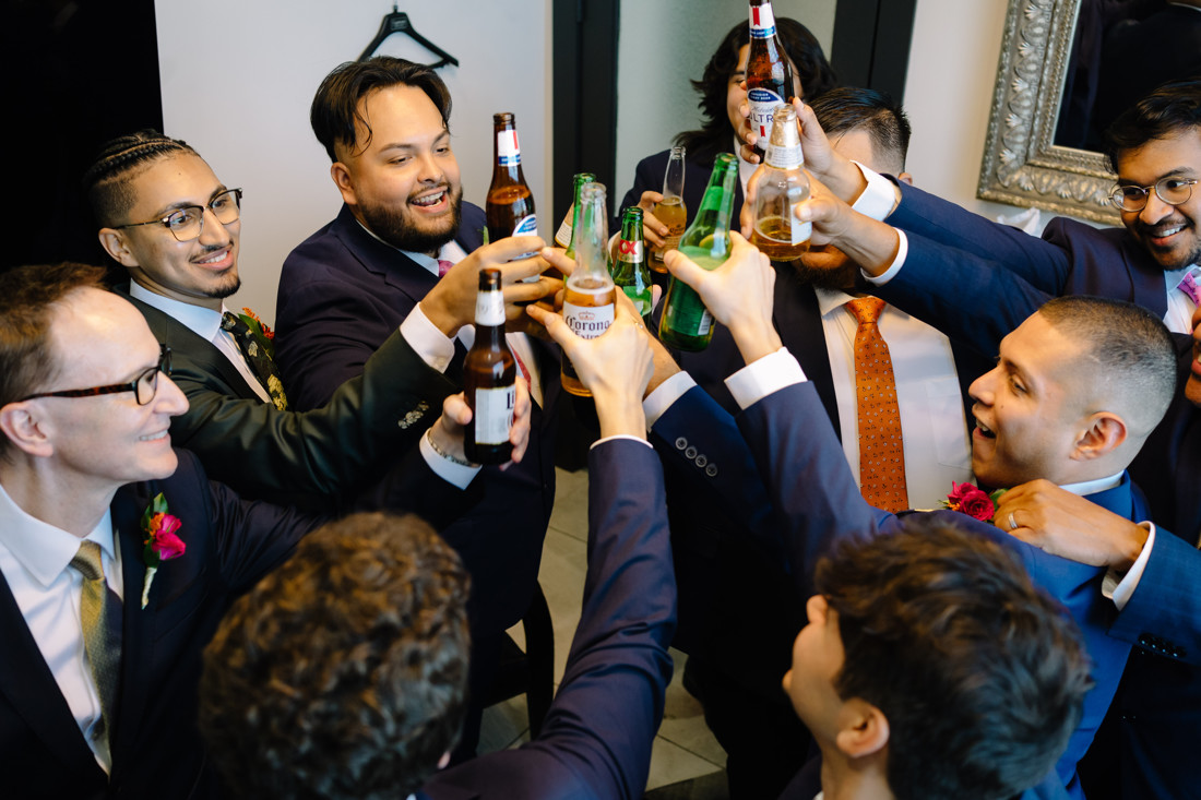 Waters edge wedding photo houston photographer wedding photography outdoor lake ceremony