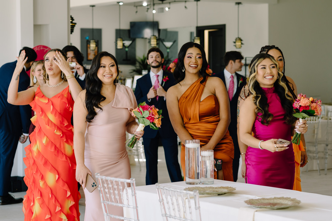Waters edge wedding photo houston photographer wedding photography outdoor lake ceremony
