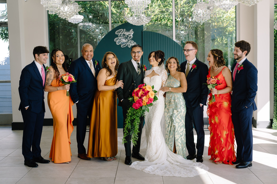 Waters edge wedding photo houston photographer wedding photography outdoor lake ceremony