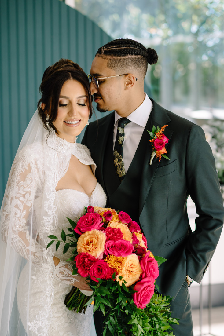Waters edge wedding photo houston photographer wedding photography outdoor lake ceremony