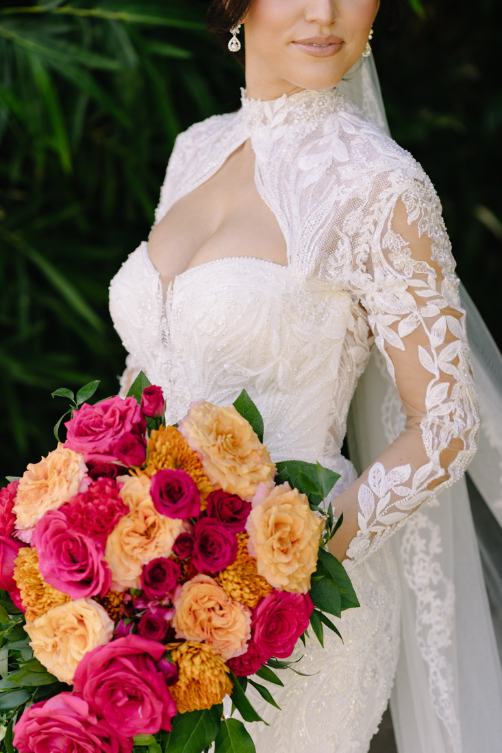 Waters edge wedding photo houston photographer wedding photography outdoor lake ceremony