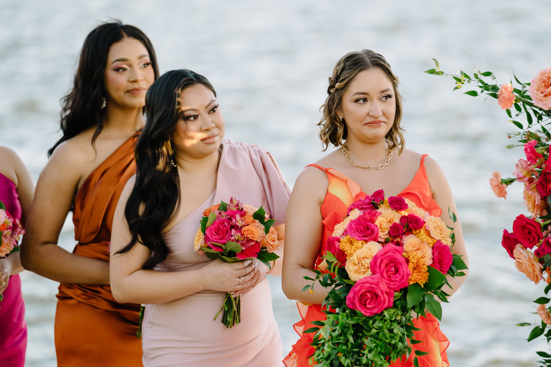 Waters edge wedding photo houston photographer wedding photography outdoor lake ceremony