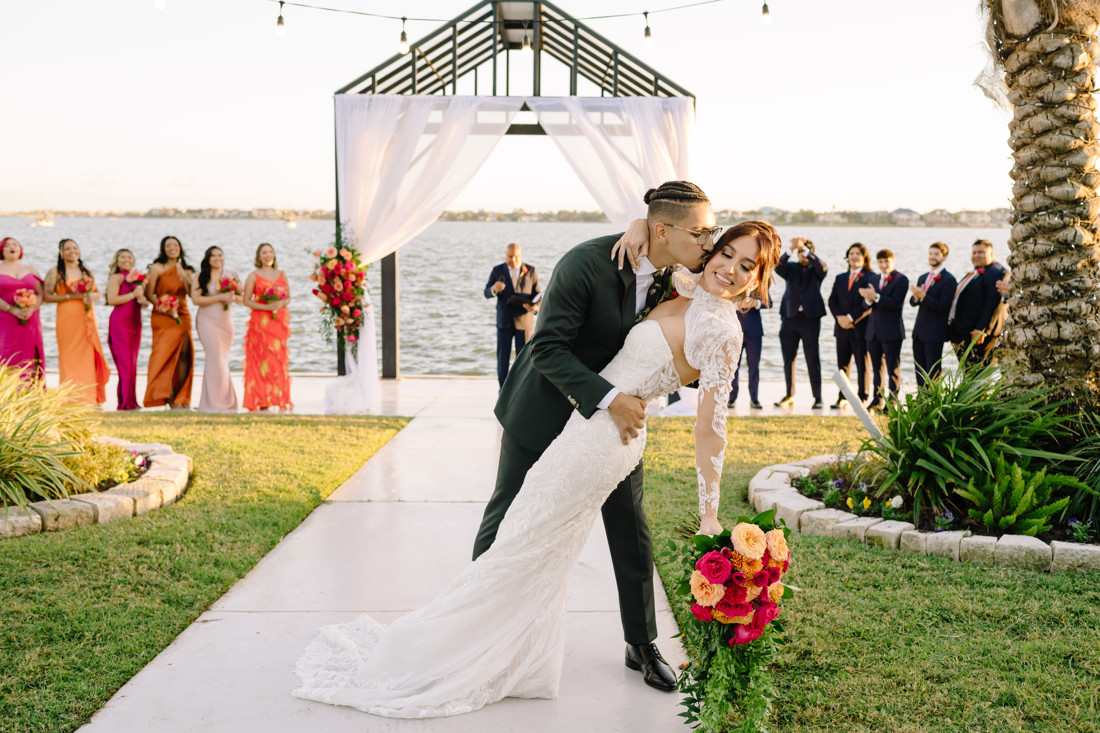 Waters edge wedding photo houston photographer wedding photography outdoor lake ceremony